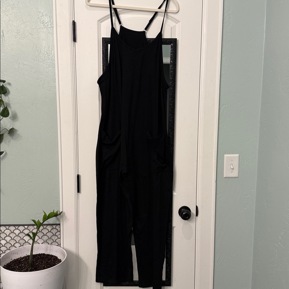 Black Sleeveless Jumpsuit